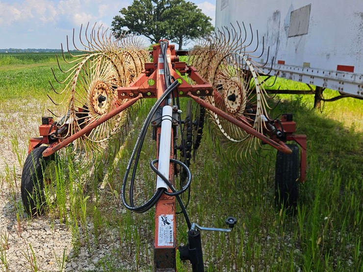 h&s-hay-rake-image-6