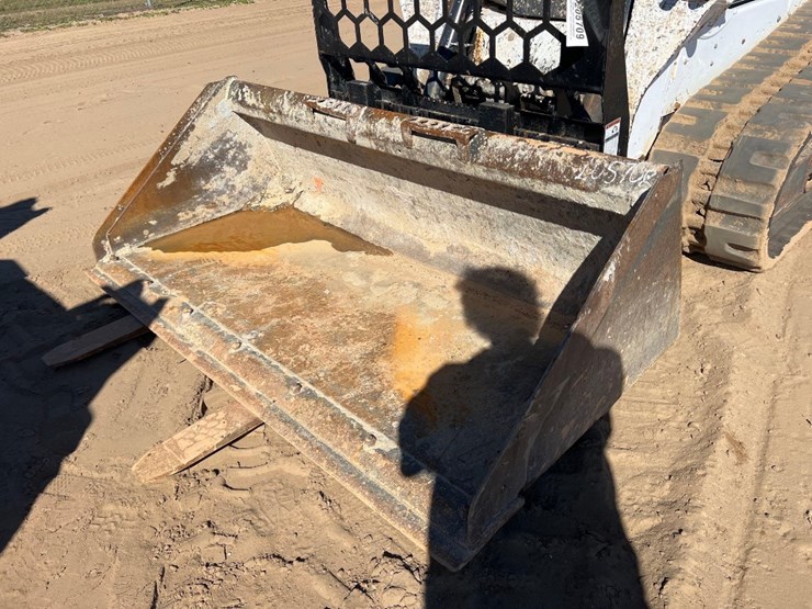 2019-bobcat-t595-image-17