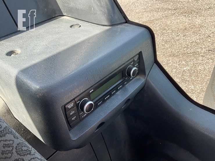 2018-case-cx57c-image-27