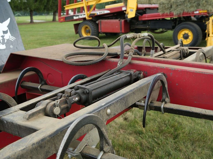 hoelscher-180-hay-grapple-image-10