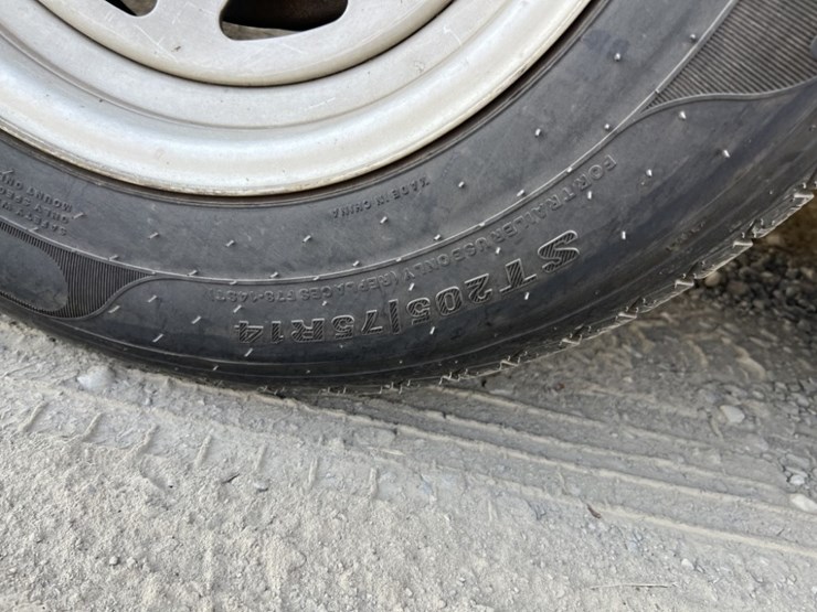 2000-county-built-t/a-utility-trailer-image-13