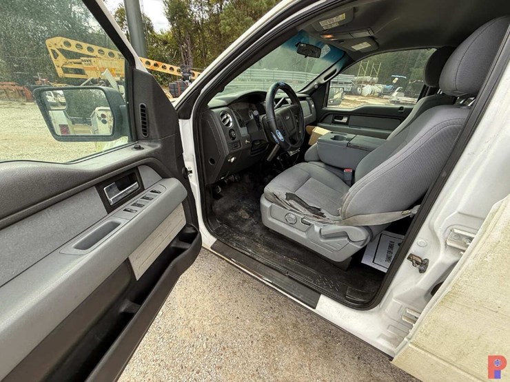 2014-ford-f150-xlt-image-12