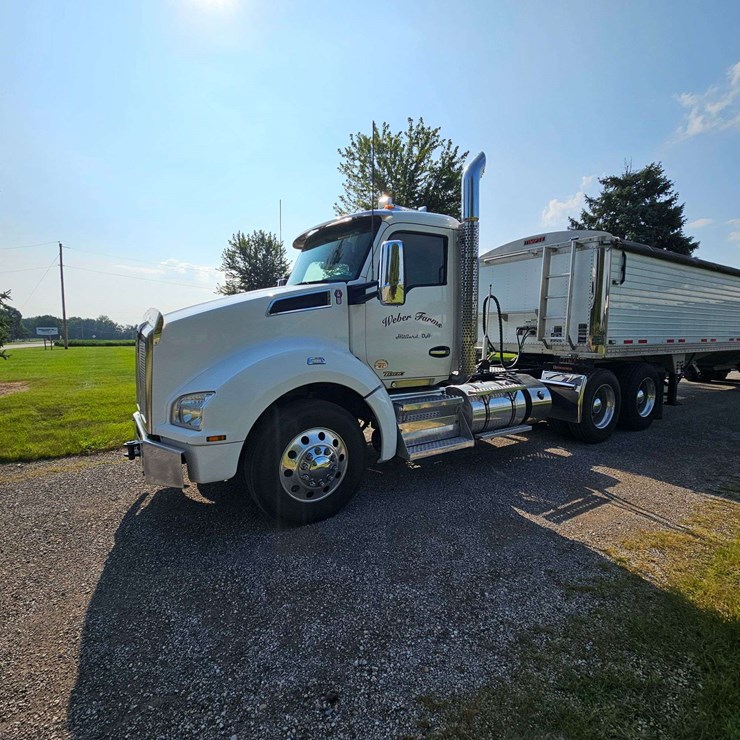 2019 KENWORTH T880