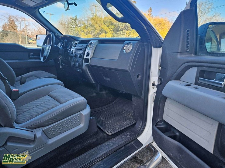 2013-ford-f150-image-30