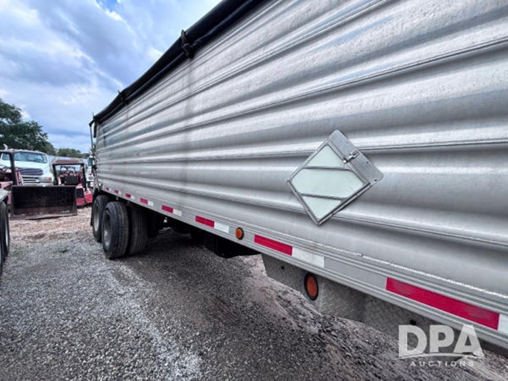 2006-travis-end-dump-image-8