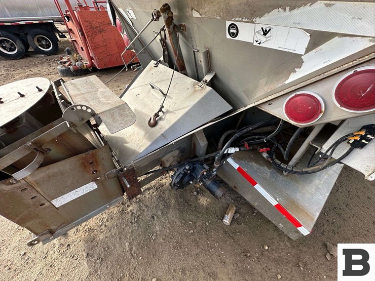 monroe-00012745-snow-and-ice-sander-box---kennewick,-wa-image-13