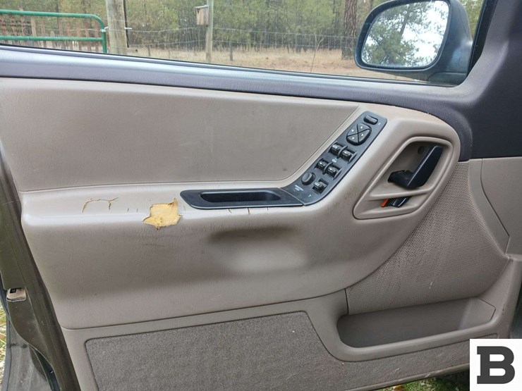 1999-jeep-grand-cherokee-image-9