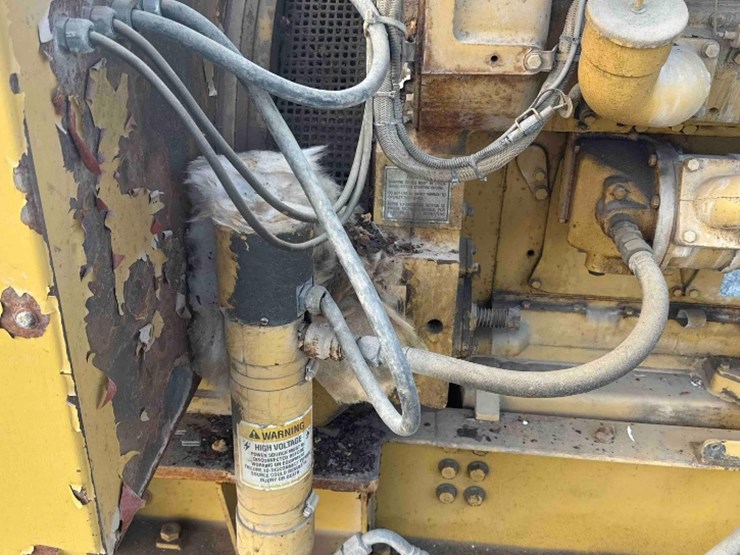 2001-caterpillar-3508-image-7