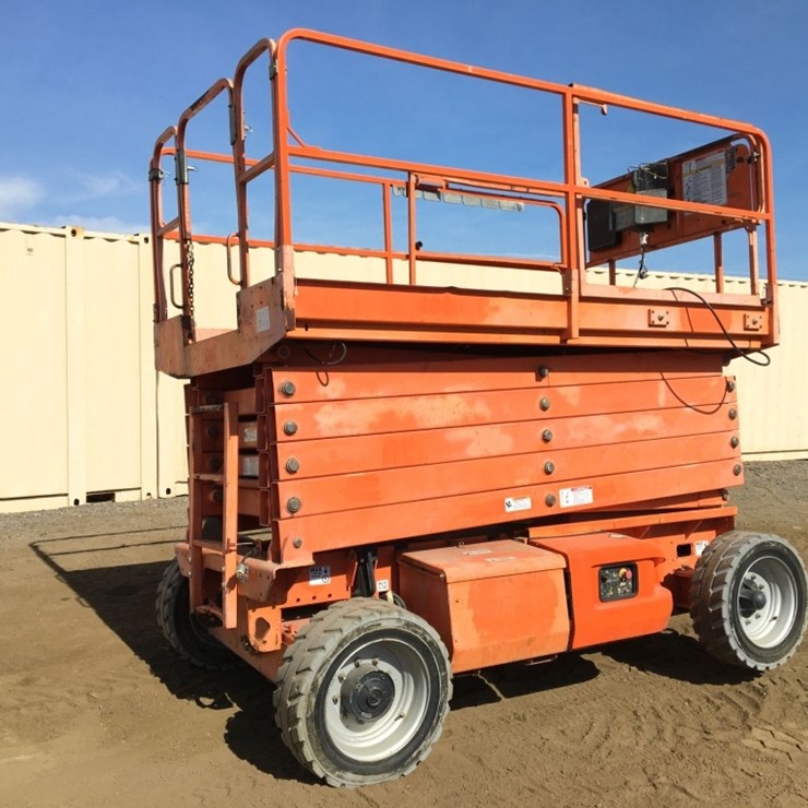 2025 JLG 4069LE