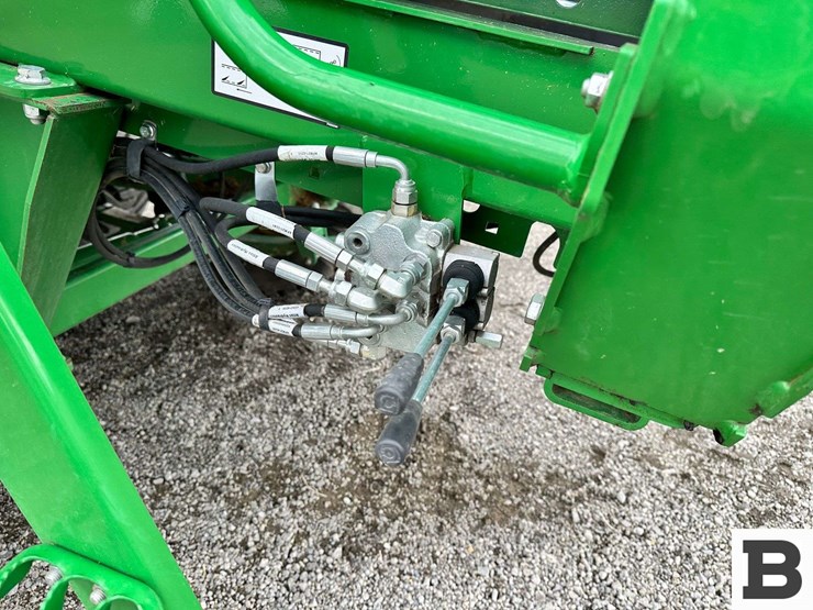 john-deere-l341-image-40