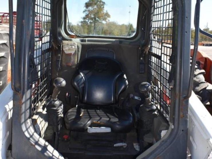 bobcat-s550-image-11