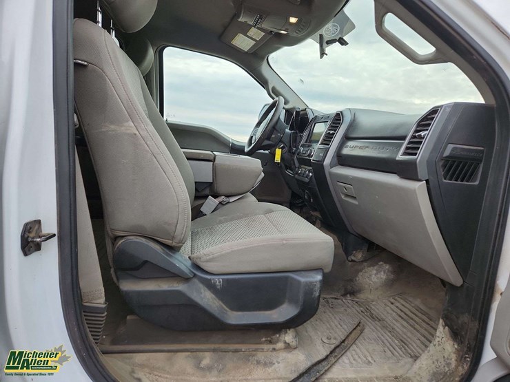 2019-ford-f350-image-19