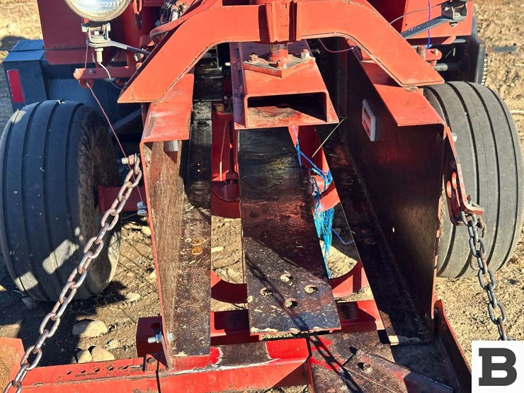 case-ih-8555-image-8