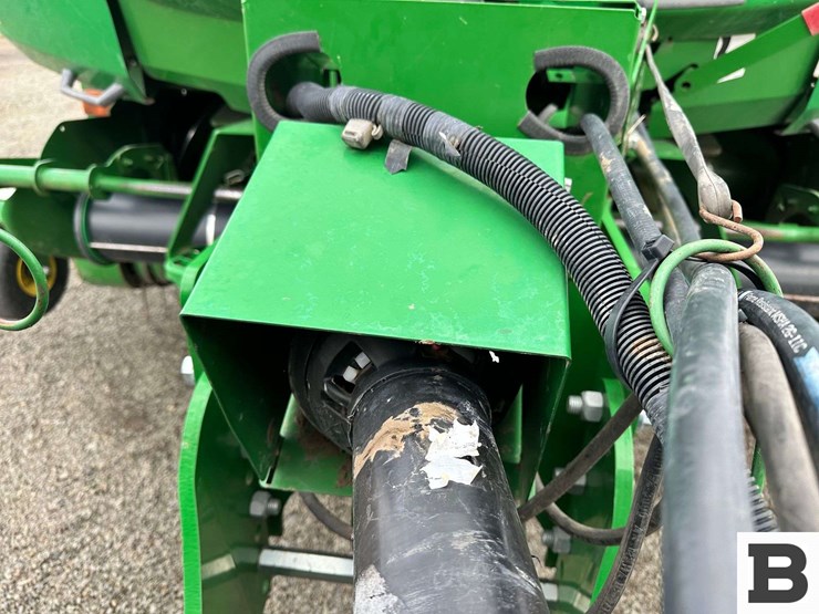 john-deere-l341-image-13