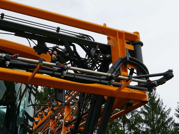 hagie-sts12-image-18