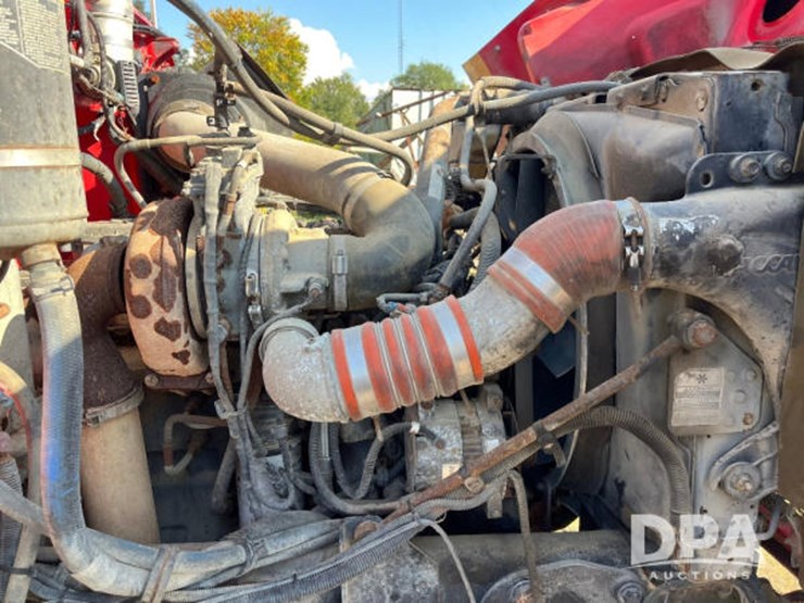 2009-stahly-peterbilt-image-44