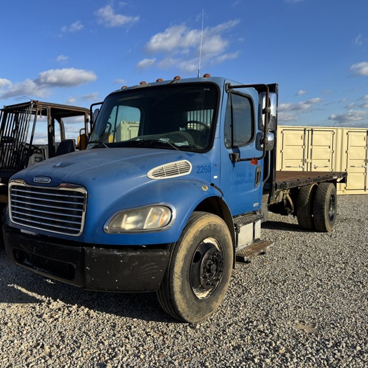 2007 FREIGHTLINER 108SD