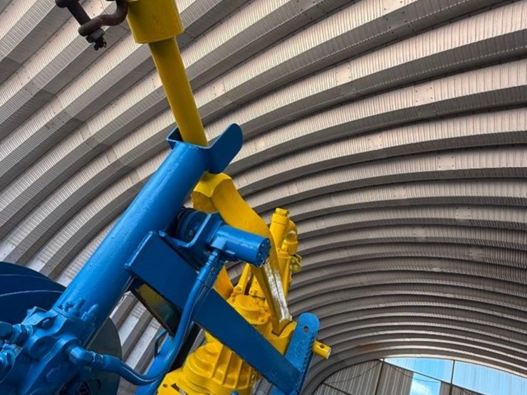 logan-oil-tools-2.5-85-ton-trailered-power-swivel-image-11