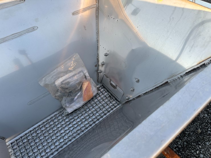 #32844-•-adams-ge-1000-fertilizer-wagon-s/n:-gel2063-image-15