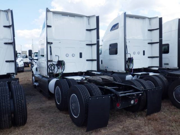 2022-international-lt-image-13