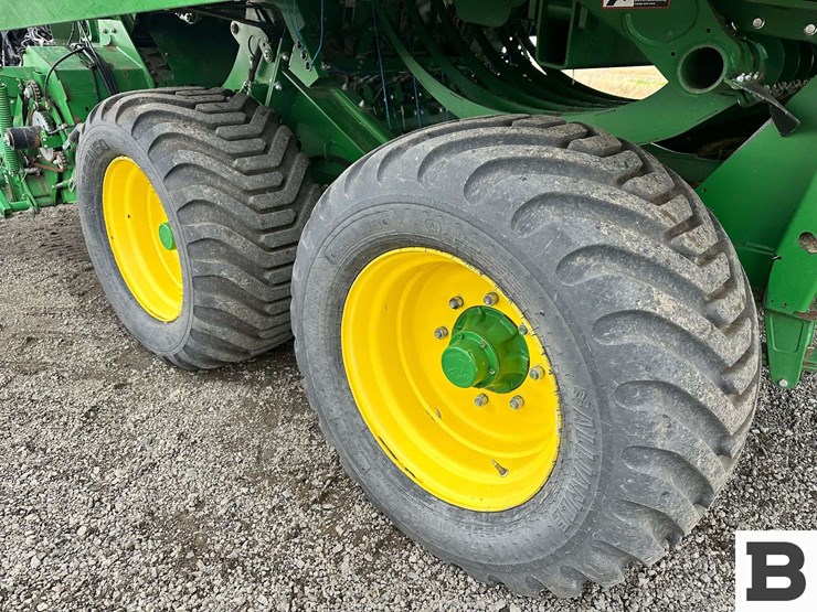 john-deere-l341-image-33