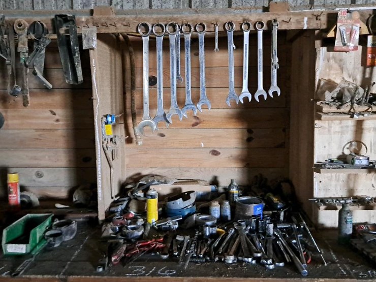 #316-•-wrenches,-tools-and-parts-image-1