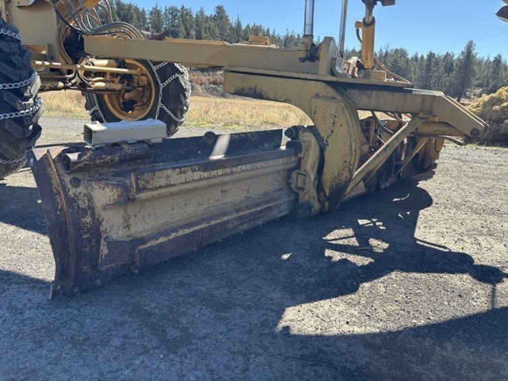 1989-caterpillar-140g-image-34