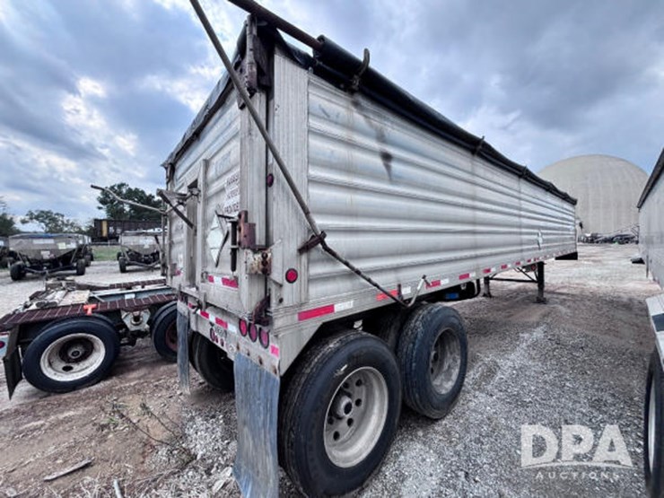 2006-travis-end-dump-image-13