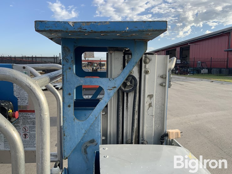 2009-genie-gr12-image-15