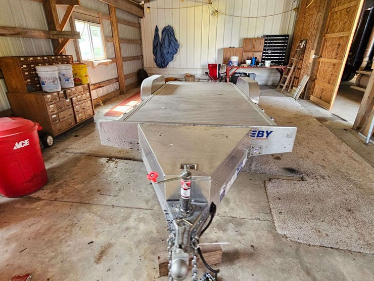 2021-eby-aluminum-trailer-image-2