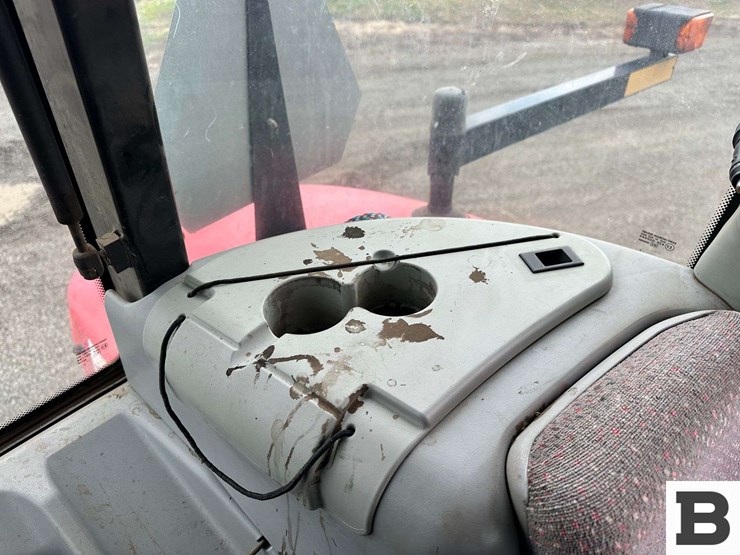 2008-massey-ferguson-8480-image-89