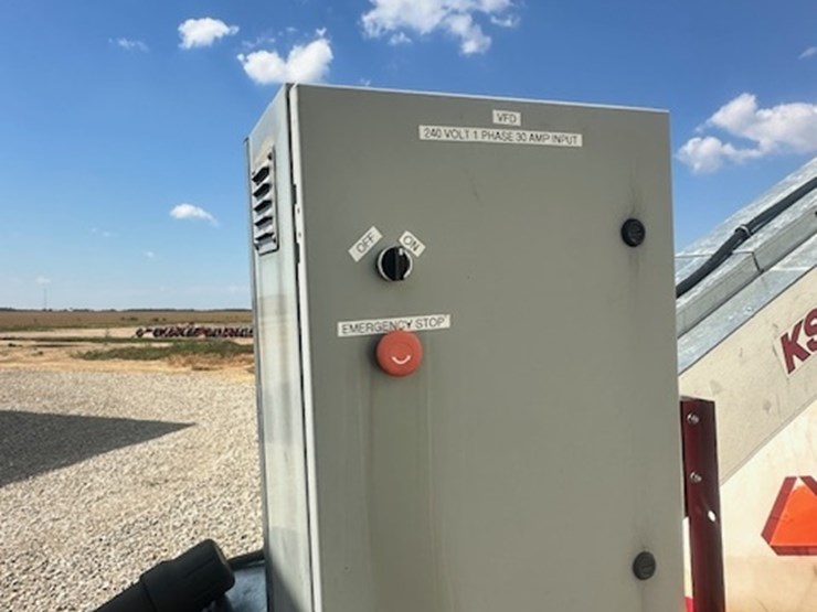 2002-ksi-12uc-image-6