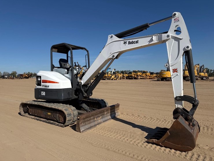 2018-bobcat-e50-image-4