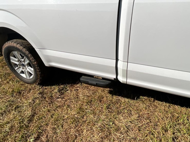 2019-ford-f150-xlt-image-11