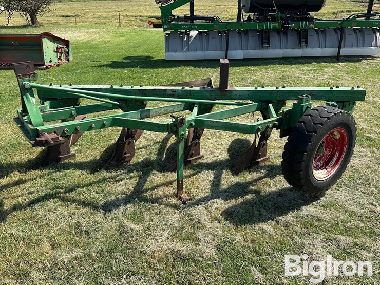 5-bottom-plow-image-9