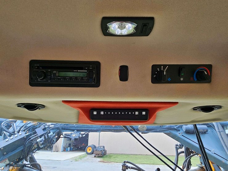 hagie-sts12-image-33