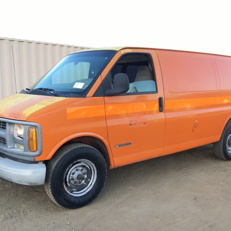 1999 CHEVROLET EXPRESS 3500