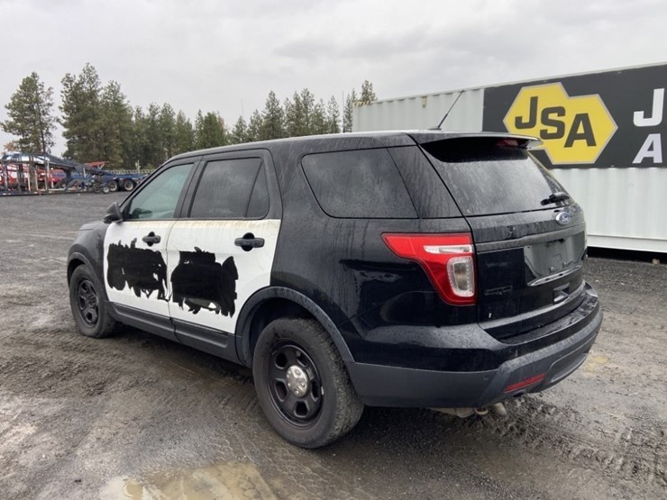 2014-ford-explorer-image-3