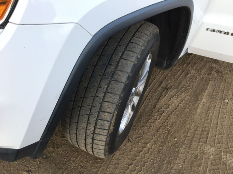 2014-jeep-grand-cherokee-image-14