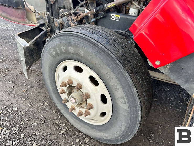 2008-peterbilt-386-image-32