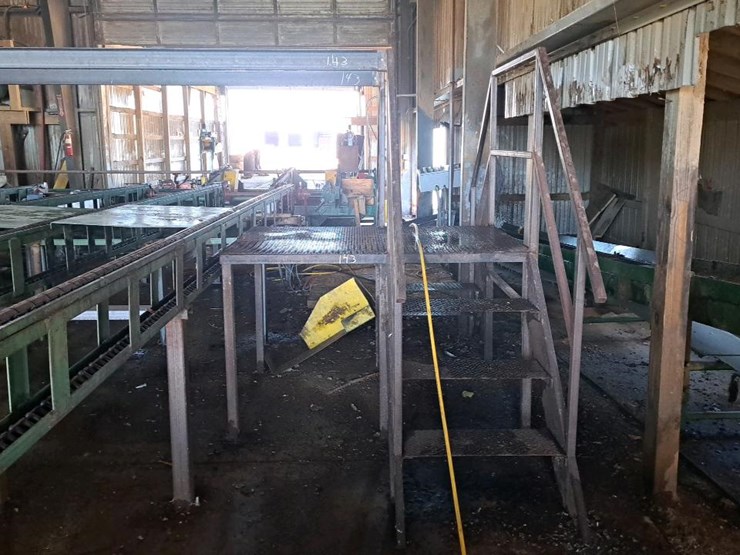 #143-•-steel-staircase-and-platform-image-5