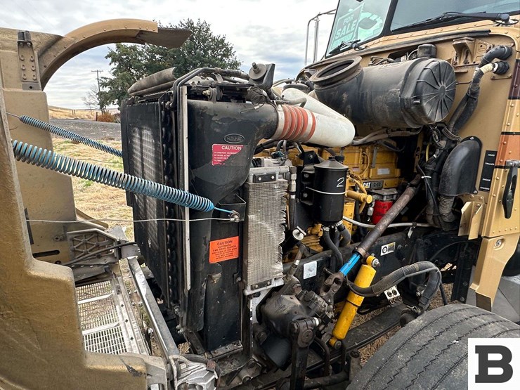 2000-peterbilt-grain-truck---lewiston,-id-image-44