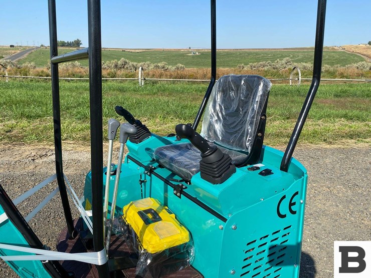 2025-cfg-industrial-h15r-mini-excavator---eltopia,-wa-image-16