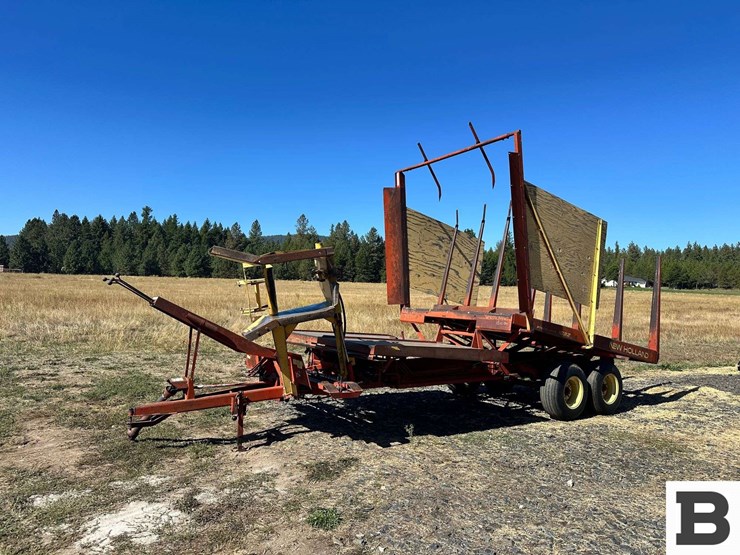 new-holland-1032-image-1