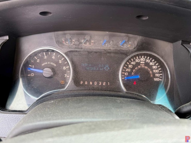 2014-ford-f150-xlt-image-14