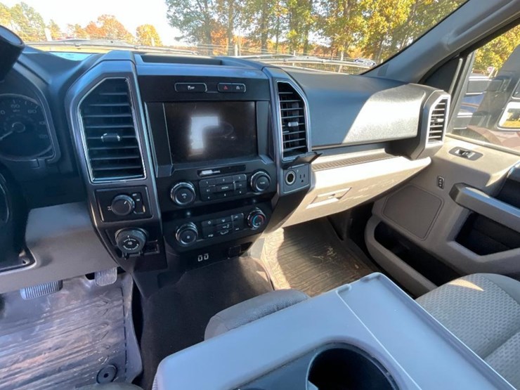 2019-ford-f150-xlt-image-19