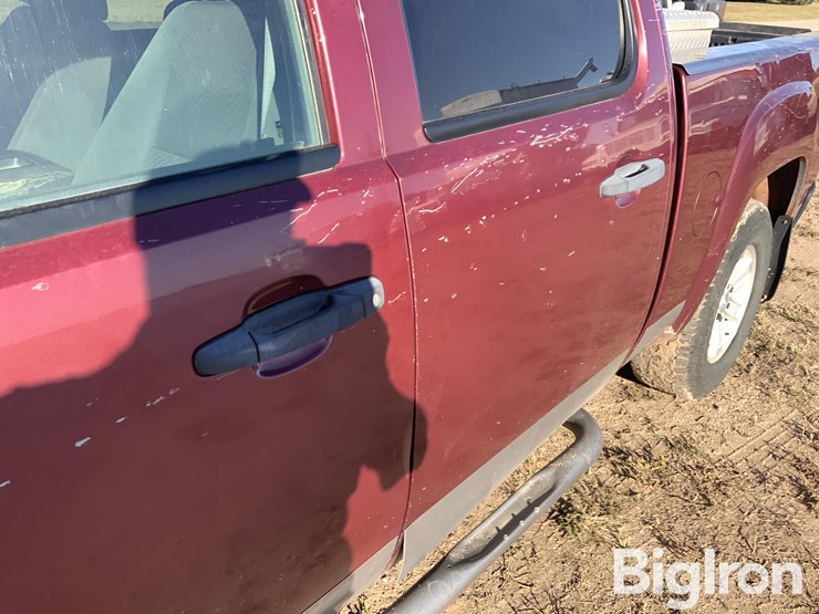 2008-gmc-sierra-4x4-pickup-image-10