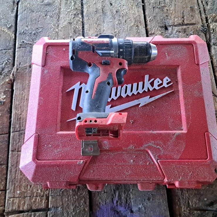 #102 • Milwaukee Drill