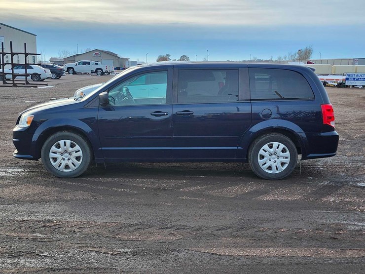 2015-dodge-grand-caravan-se-image-6