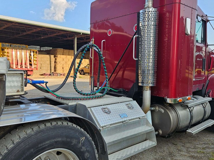 1997-kenworth-t800-image-5